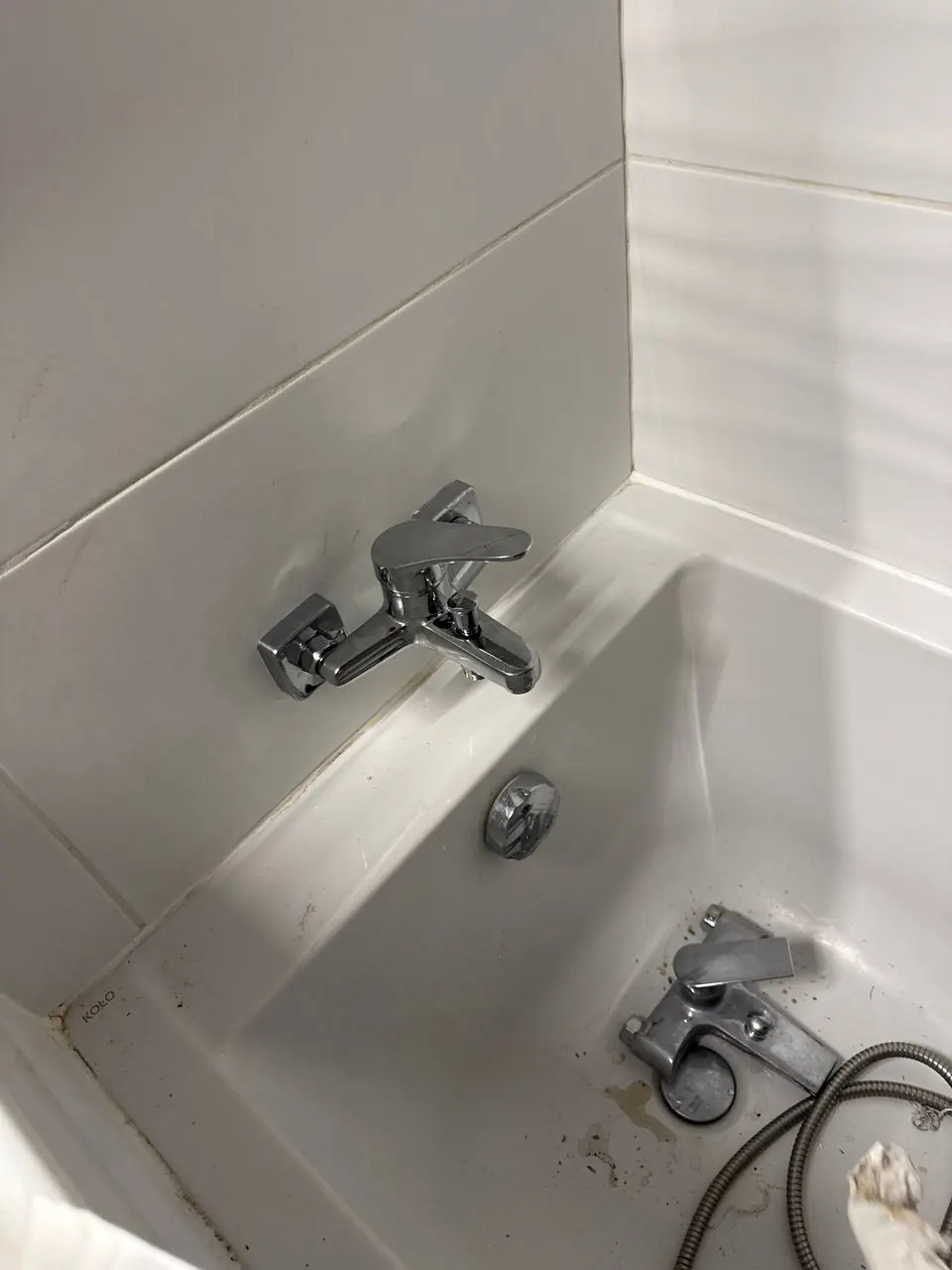 Wymiana baterii wannowej — DobryHydraulik Wrocław